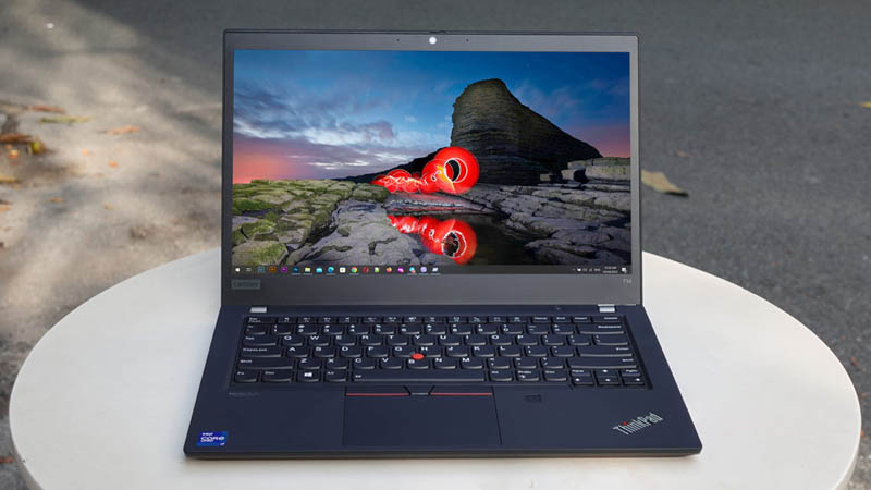 Hiệu năng cao ổn định theo thời gian Hiệu năng mạnh mẽ xử lý tốt khi chạy đa nhiệm