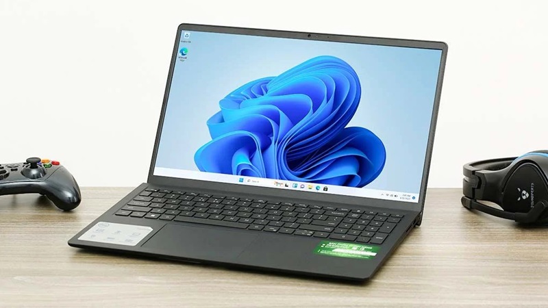 RAM 16GB, SSD 512GB, tăng tốc độ khởi động và truy xuất dữ liệu Card Nvidia Quadro P600 giúp xử lý CAD, dựng video mượt mà
