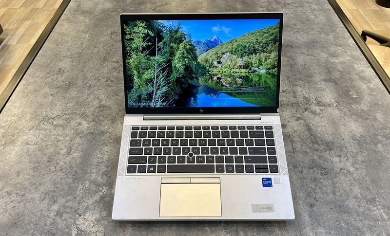 HP EliteBook 840 G7 mỏng nhẹ, màn hình 14 inch Full HD sắc nét