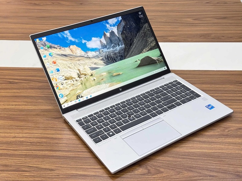 Worklap cung cấp các mẫu laptop cũ giá rẻ