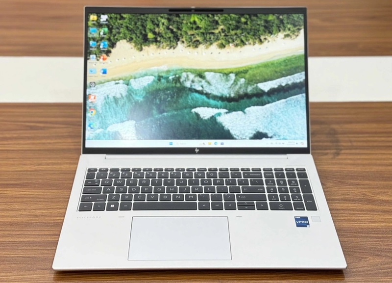 HP EliteBook 860 G10, laptop mỏng nhẹ 1.7kg, màn 16 inch FHD+ viền siêu mỏng