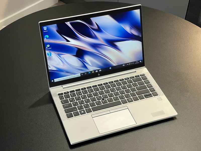 Thiết kế bền bỉ, sang trọng với vỏ hợp kim nhôm HP ProBook 450 G9 với i5 1235U, 16GB RAM, 512GB SSD