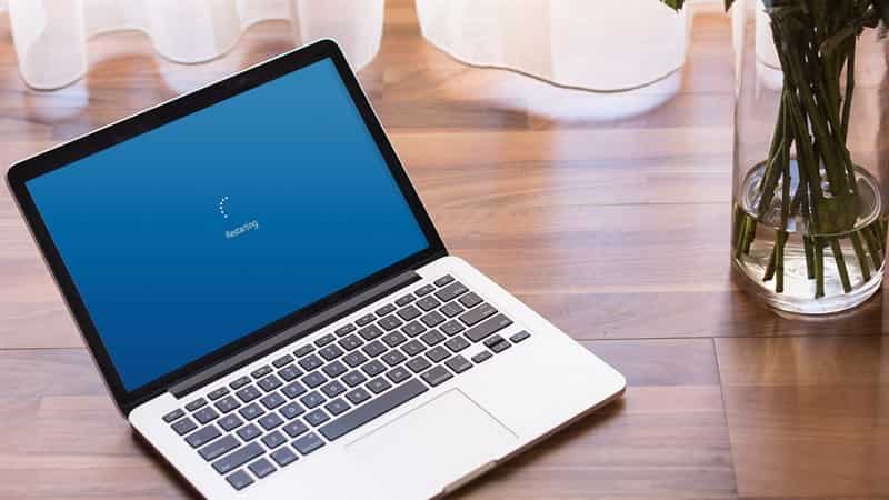 Tắt máy hoàn toàn rồi khởi động lại để sửa lỗi Wi-Fi