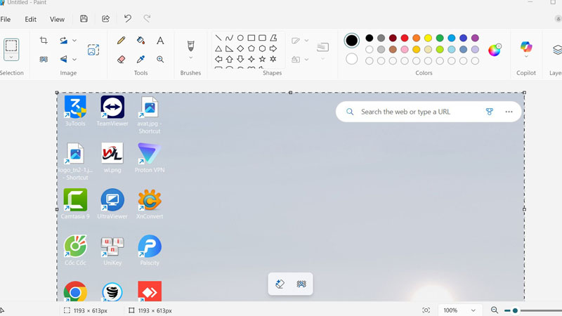  Nhấn phím PrtSc rồi dán hình ảnh vào Paint