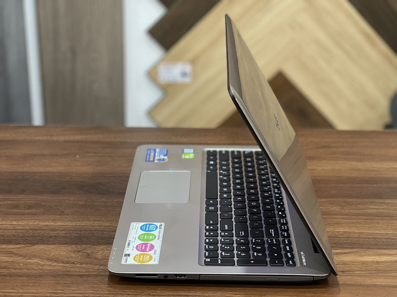 Laptop cũ dành cho sinh viên với giá hợp lý và đáp ứng tốt nhu cầu học tập. Laptop cũ dành cho sinh viên