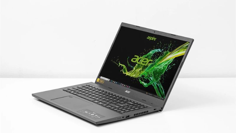 Laptop cho sinh viên cơ khí nên dùng sản phẩm có hiệu năng mạnh  Nên chọn laptop cho sinh viên cơ khí có hiệu năng mạnh