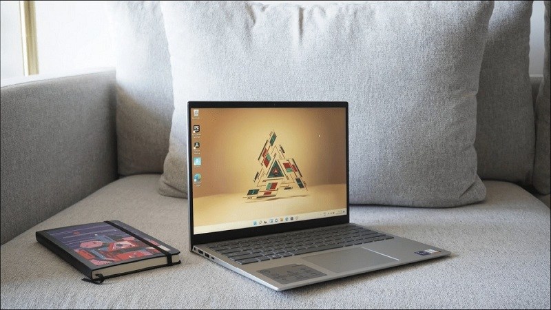Mẫu laptop đời mới dành cho dân kế toán Mẫu laptop mỏng nhẹ dành cho dân kế toán