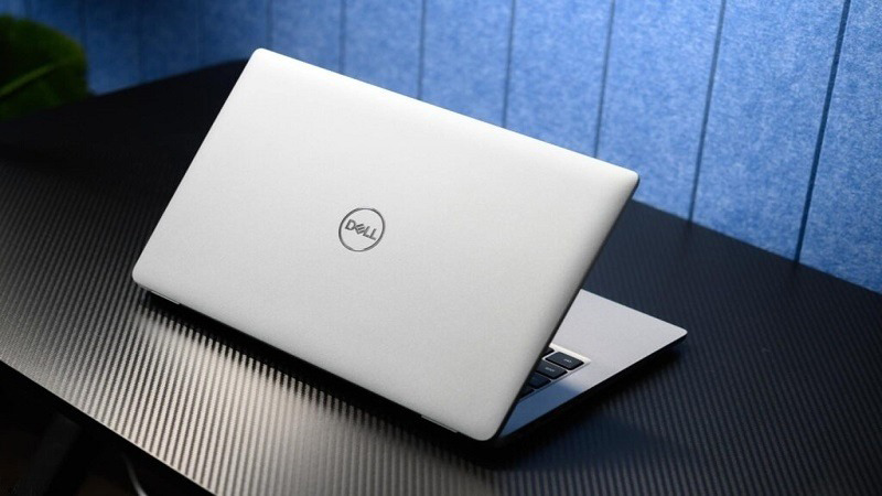 Laptop Latitude sở hữu kiểu dáng sang trọng