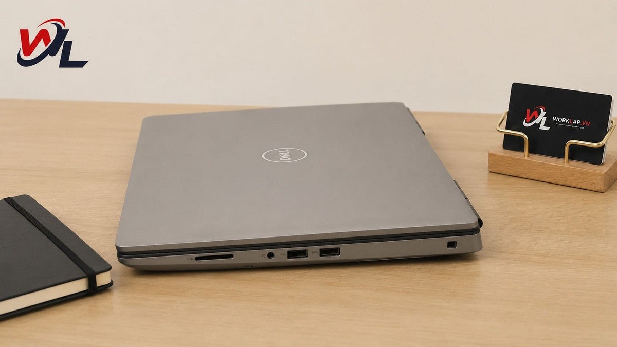 Hệ thống cổng kết nối của Dell Precision 7560 gồm Thunderbolt 4