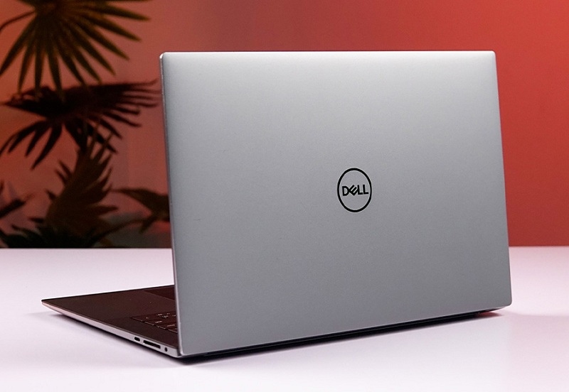 Laptop Precision có bộ vi xử lý cao cấp Laptop Precision có cấu hình mạnh