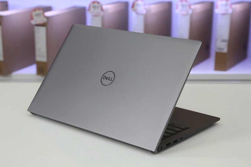 Laptop Dell thiết kế đẹp, cấu hình cao