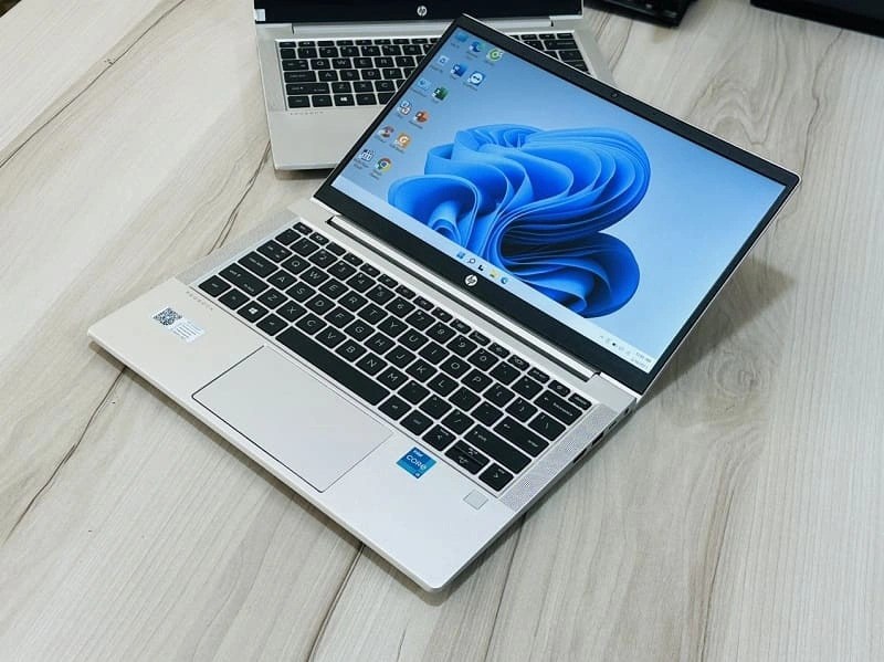 Mua laptop cũ giá ưu đãi tại cửa hàng Worklap Mua laptop cũ giá rẻ tại Worklap