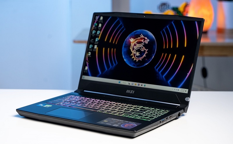 Laptop MSI Katana 15 B13VFK-676VN mạnh mẽ, phù hợp cho cả chơi game và làm việc