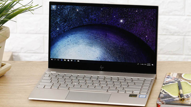 Nên chọn laptop cho sinh viên luật có giá thành phù hợp Chọn laptop cho sinh viên luật có giá cả phù hợp