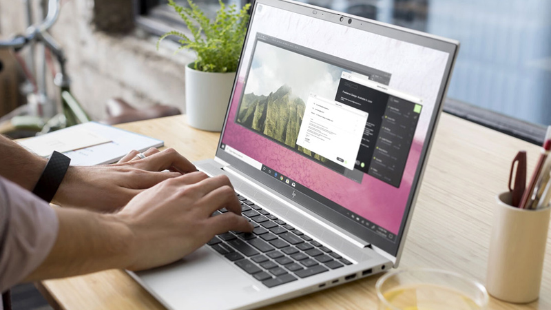 Laptop văn phòng hỗ trợ công việc hiệu quả tốt nhất Laptop văn phòng hỗ trợ công việc hiệu quả