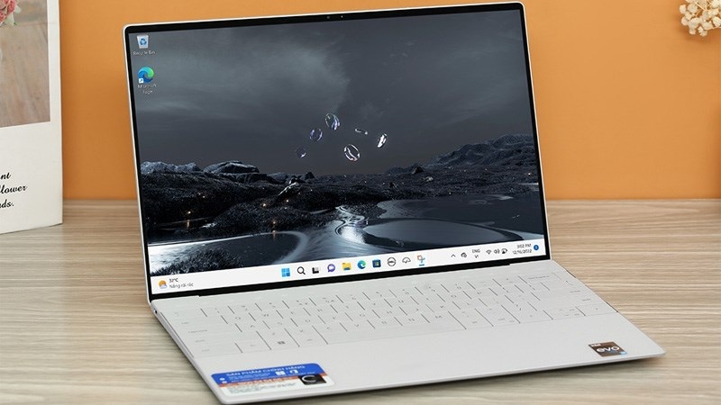 Laptop xách tay giá rẻ hơn, nhưng tiềm ẩn rủi ro