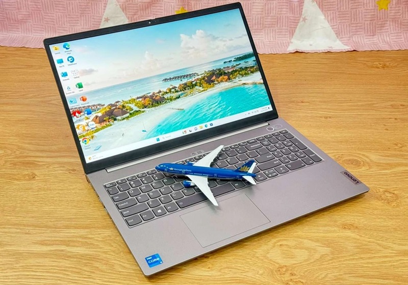 ThinkBook 15 G2, laptop kế toán, mỏng nhẹ 1.7kg, màn 15.6" FHD viền mỏng