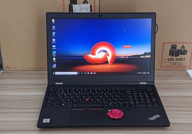 Thiết kế chắc chắn, đạt chuẩn quân đội, cùng SSD 512GB mang đến tốc độ truy xuất nhanh chóng Lenovo ThinkPad P15 Gen 1: Laptop đồ họa mạnh mẽ, lý tưởng cho chuyên gia với Intel Core i7 10850H