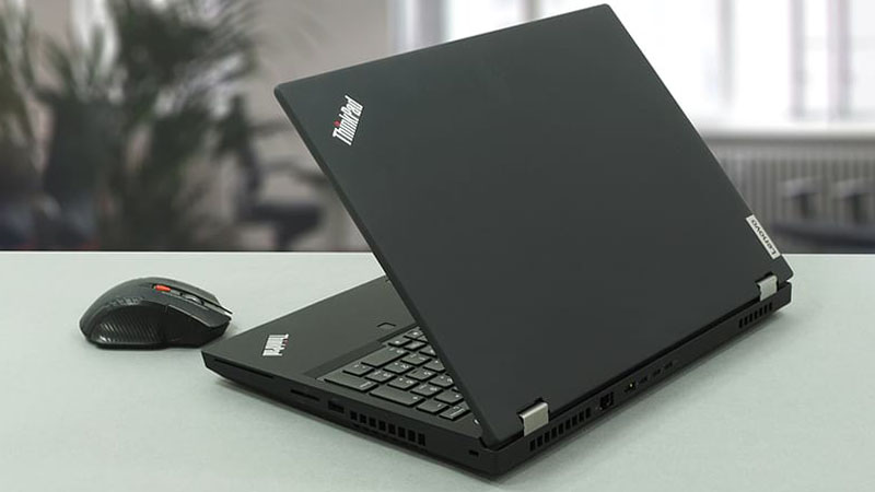 Lenovo ThinkPad P15 Gen 2 được thiết kế dày dặn