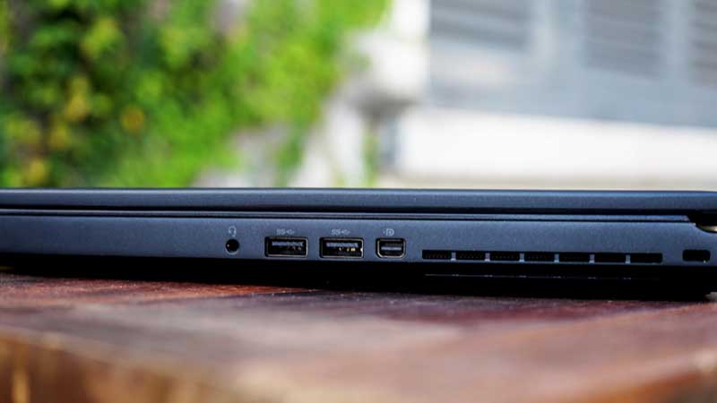 Cổng kết nối đầy đủ