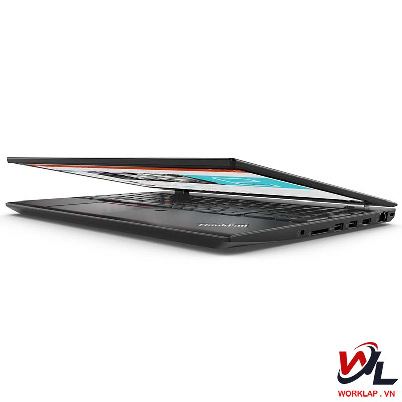 Máy được trang bị đa dạng các cổng kết nối