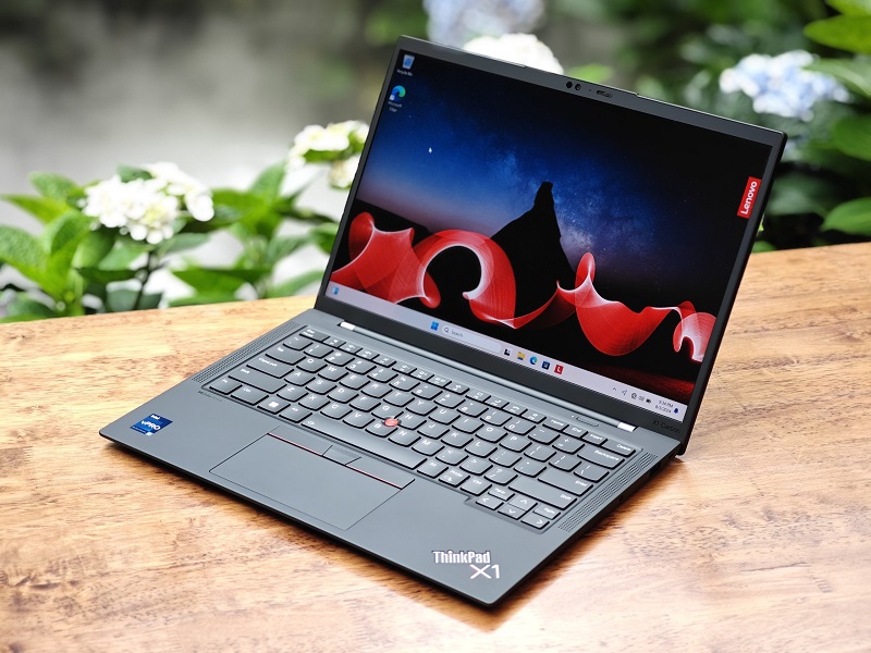 Lenovo ThinkPad X1 Gen 11 có thiết kế hợp kim magie, đường nét tinh tế và đen tối giản