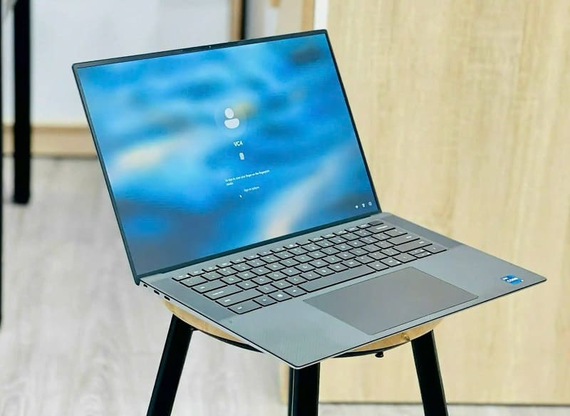 Màn hình lớn cho hình ảnh chân thực