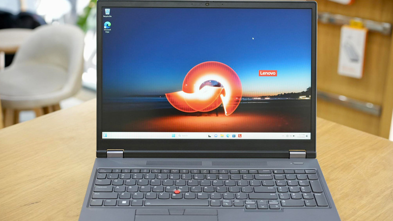 Màn hình chân thực, hình ảnh sống động Màn hình chất lượng cao