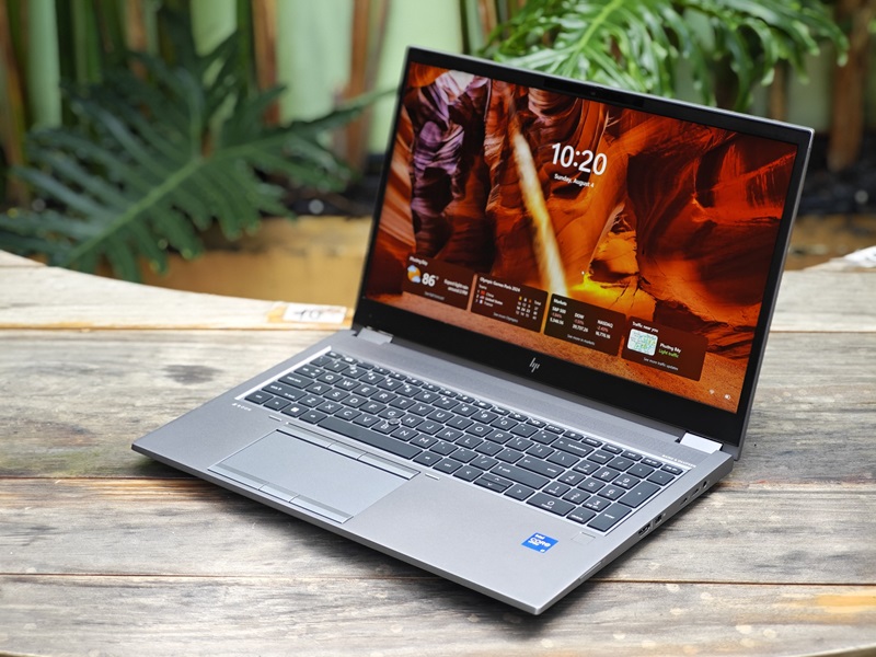 Màn hình 15.6 inch FHD sắc nét, tái hiện màu sắc sống động và trung thực