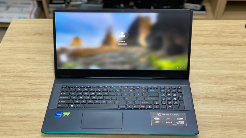 MSI GE76 Raider được thiết kế cấu hình mạnh MSI GE76 Raider có cấu hình mạnh mẽ