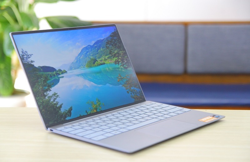 Worklap chuyên laptop cũ giá rẻ với chất lượng tốt Worklap chuyên laptop cũ giá rẻ với chất lượng tốt