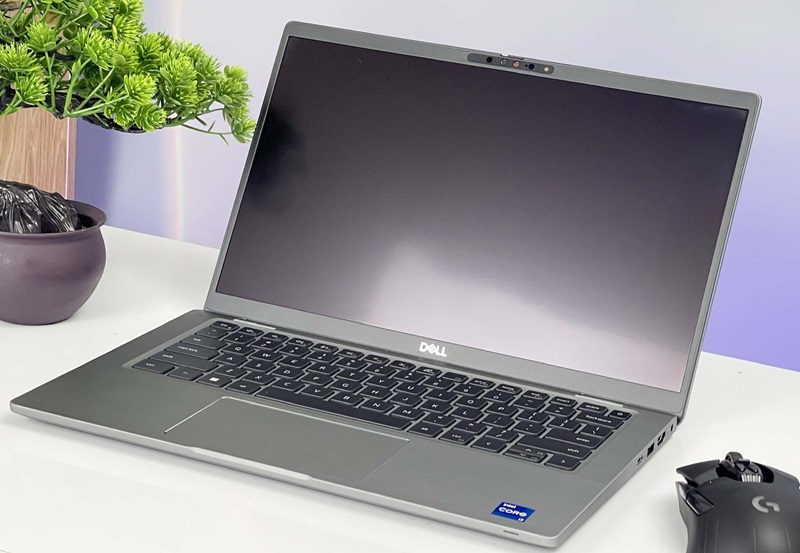 Khách hàng yên tâm với bảo hành 12 tháng và 1 đổi 1 trong 15 ngày Latitude 7430 là sản phẩm nổi bật dưới 15 triệu, đang giảm giá tại Worklap