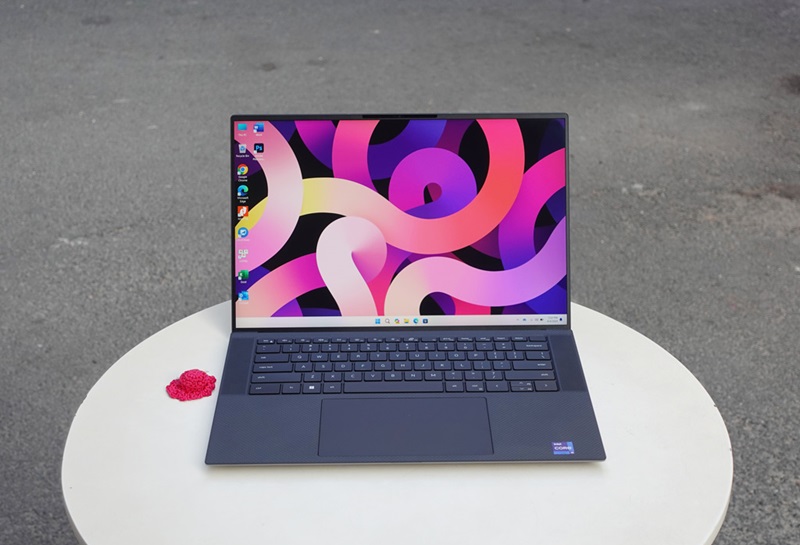 Dell Precision 5570 cũ với cấu hình mạnh mẽ, xử lý đồ họa mượt mà