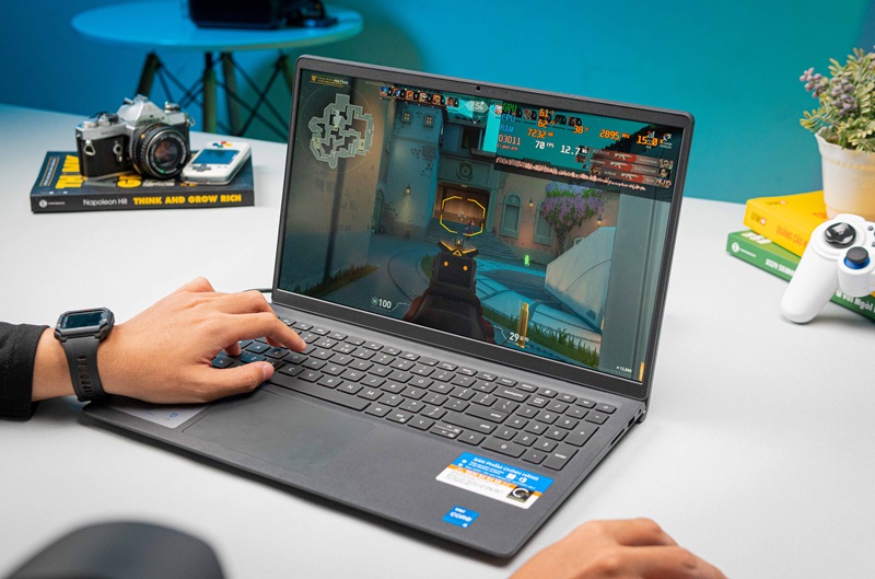 Liên hệ hotline Worklap để được tư vấn và nhận ưu đãi hấp dẫn Worklap cung cấp laptop văn phòng dưới 25 triệu, chất lượng vượt trội