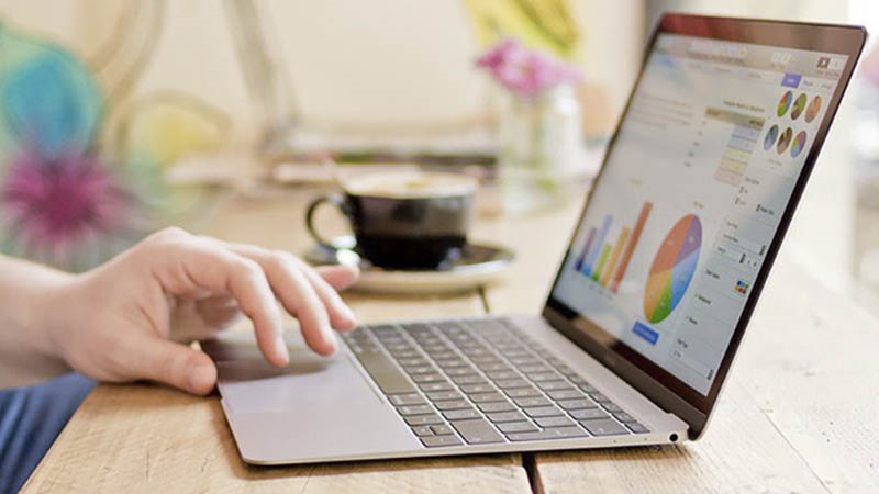 Cần kiểm tra kỹ trước khi mua laptop để tránh rủi ro