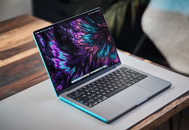 Nên mua MacBook khi cần hiệu năng ổn định lâu dài