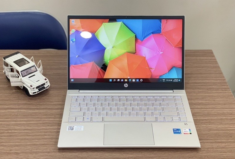 Laptop màn hình 14 inch có thiết kế gọn nhẹ