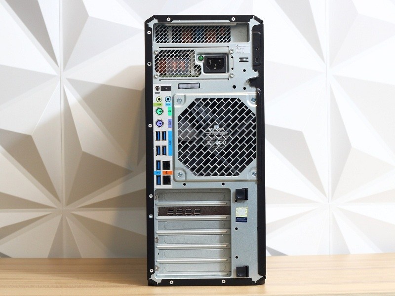 HP Z4 G4 Workstation là mẫu máy tính 10 triệu đáng tham khảo HP Z4 G4 Workstation là mẫu máy tính 10 triệu đáng lựa chọn