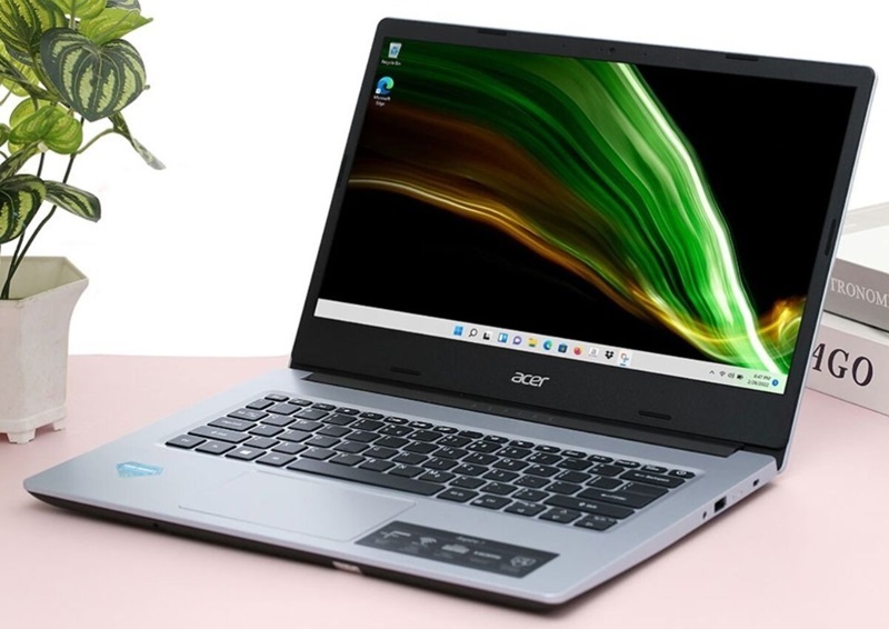 Laptop nhỏ gọn, dưới 2kg giúp học sinh dễ mang theo và sử dụng