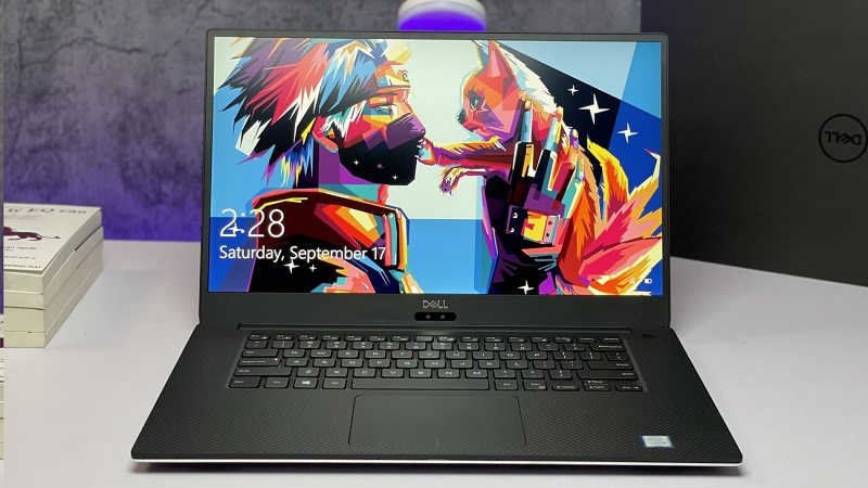 Dell Precision 5540 cũ với thiết kế mỏng nhẹ, sang trọng, dễ di chuyển