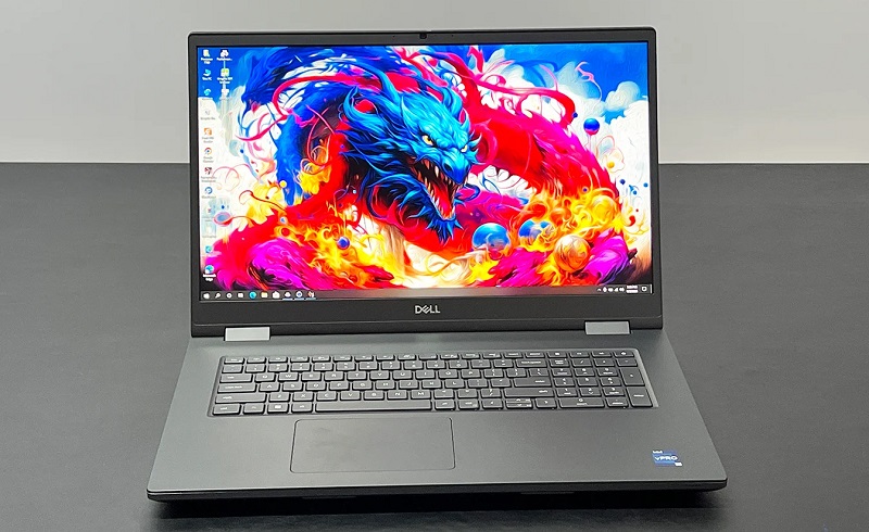 Máy nặng khoảng 3,05 kg, dễ mang theo dù kích thước lớn  Dell Precision 7780 có thiết kế mỏng nhẹ, sang trọng, khác biệt với kiểu hầm hố trước đây