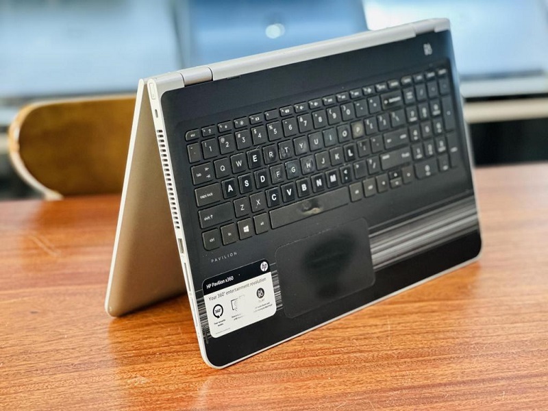 Laptop HP Pavilion có thiết kế sang trọng, thanh lịch với vỏ nhôm chắc chắn