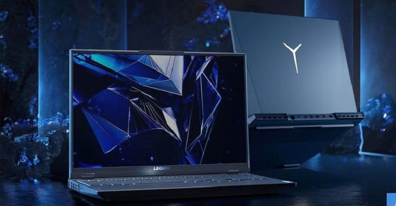 Laptop Lenovo nổi bật với thiết kế hiện đại, thanh lịch và tính năng tiện dụng