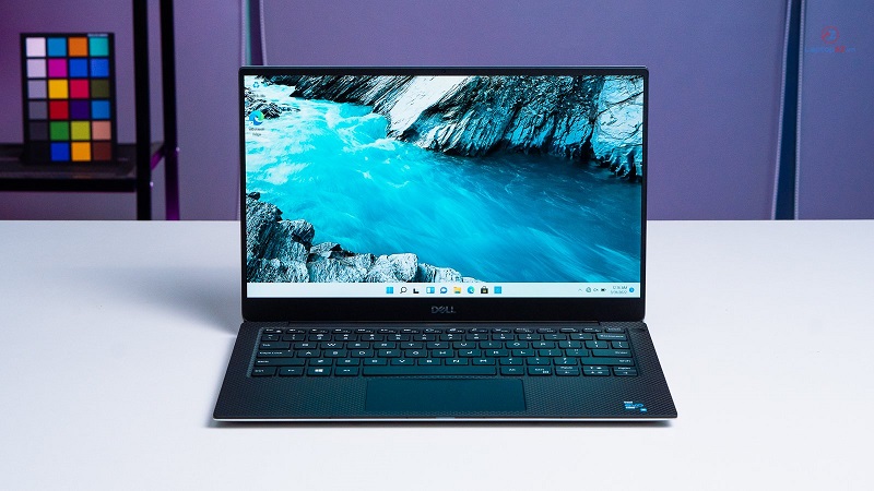 Máy mạnh mẽ, mỏng nhẹ nhưng vẫn sang trọng