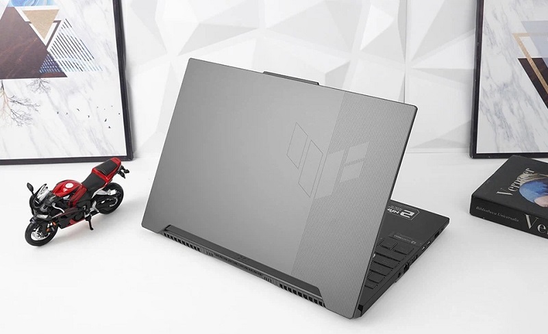 Laptop dưới 30 triệu có cấu hình mạnh và thiết kế mỏng nhẹ, thời trang