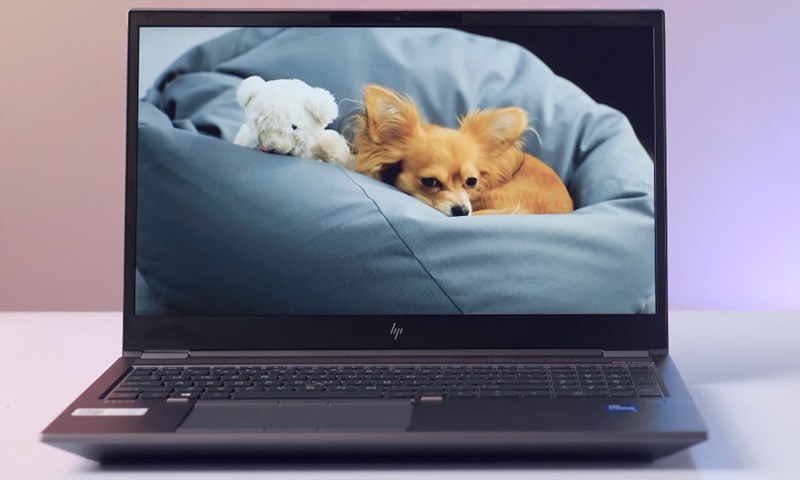 Máy bền bỉ, mạnh mẽ, thích hợp cho công việc chuyên nghiệp