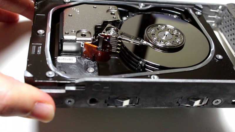  Đầu tư vào ổ cứng SSD cho máy tính để bàn sẽ mang lại hiệu suất truy xuất dữ liệu nhanh chóng hơn